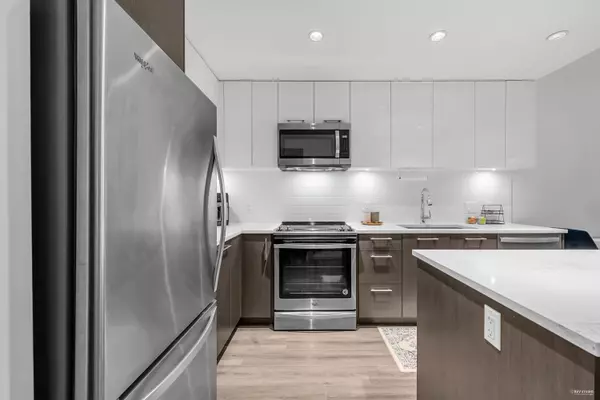 Port Coquitlam, BC V3C 0G7,2382 Atkins AVE #106