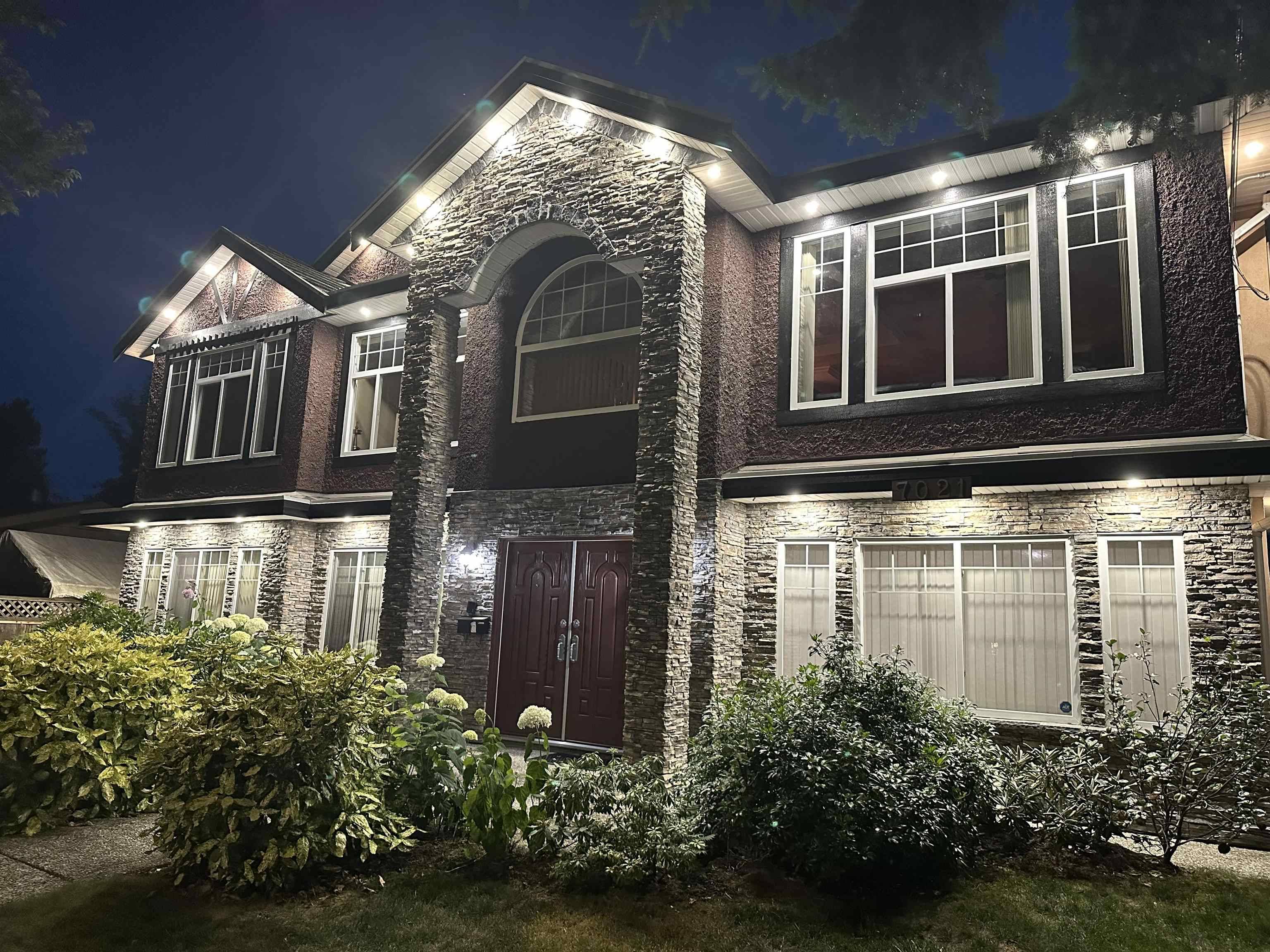 7021 132 ST, Surrey, BC V3W 6P1