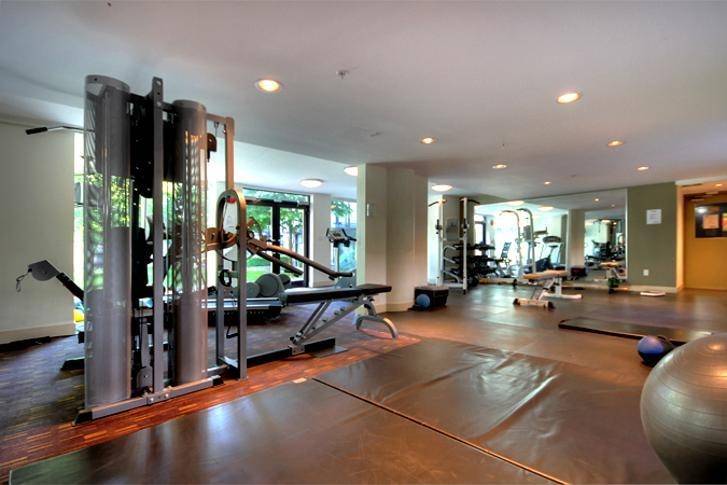 Vancouver, BC V6P 6Z1,8988 Hudson ST #517