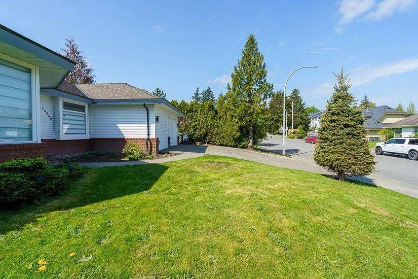 Surrey, BC V4N 1B7,16240 87 AVE
