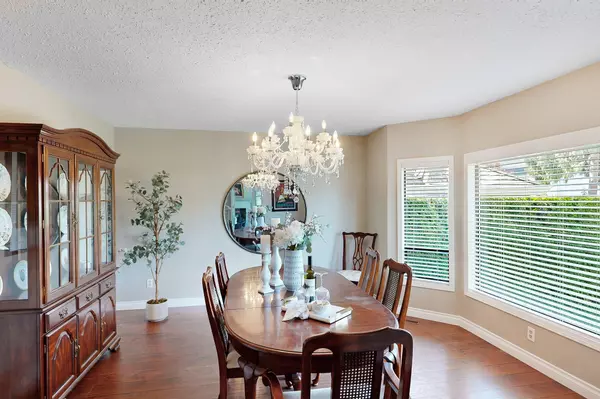 New Westminster, BC V3L 5K1,496 Glenbrook DR
