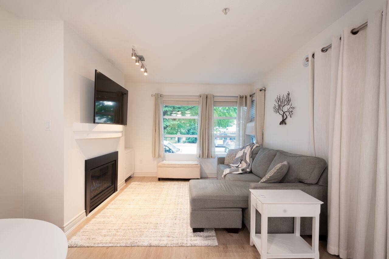 Vancouver, BC V6K 1R5,3083 W 4th AVE #206