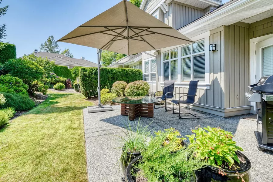 18088 8 AVE #11, Surrey, BC V3Z 9T6