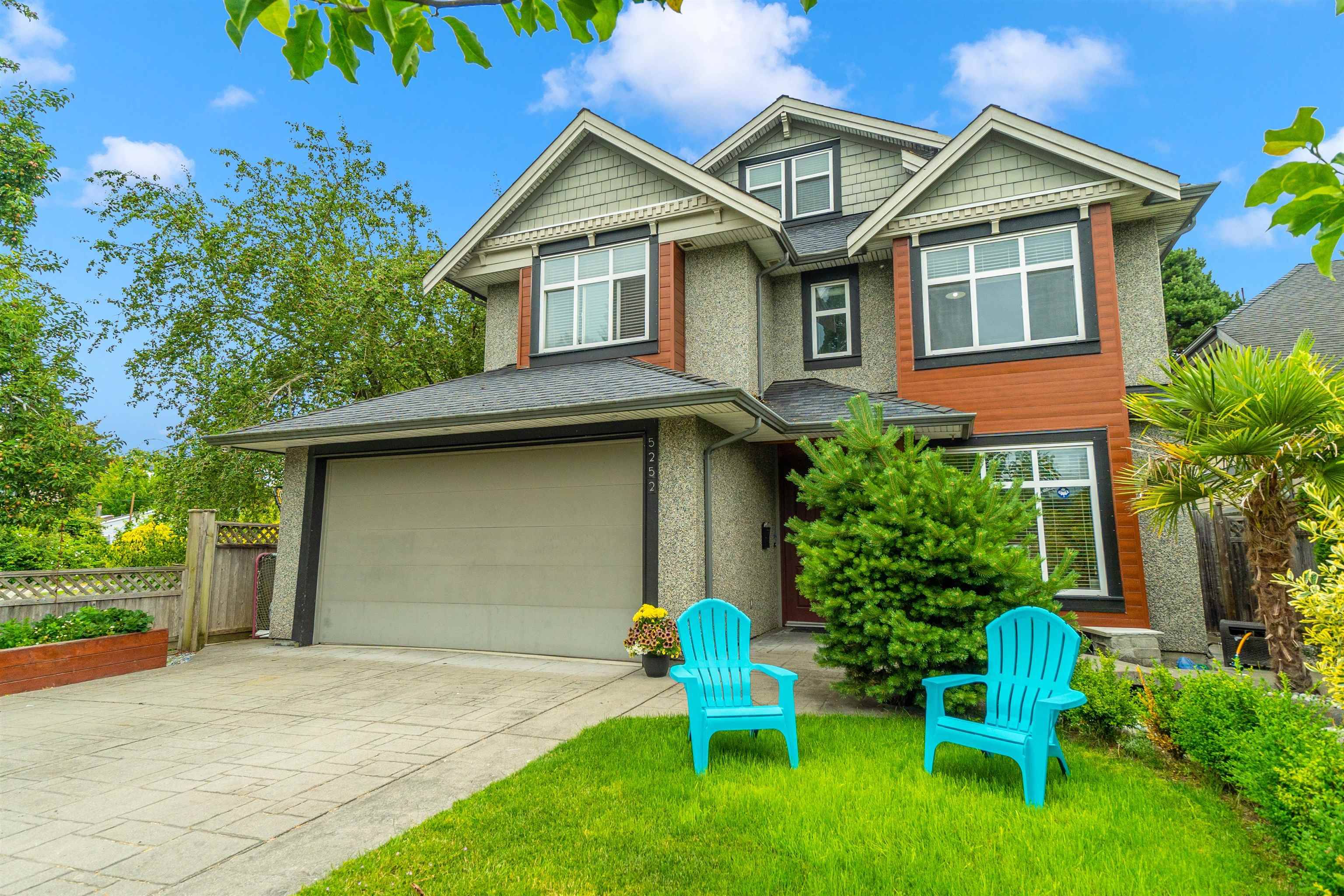 5252 Lynn PL, Delta, BC V4K 1E8