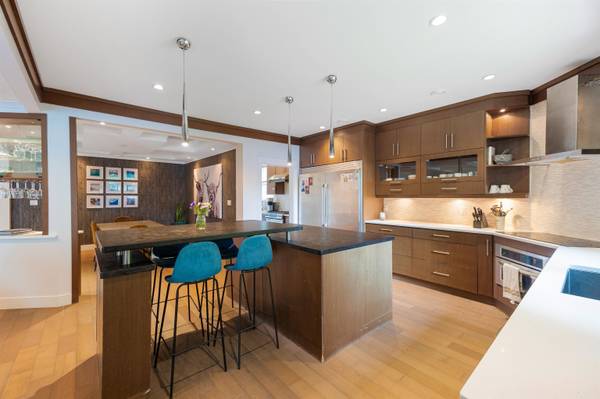 5252 Lynn PL, Delta, BC V4K 1E8