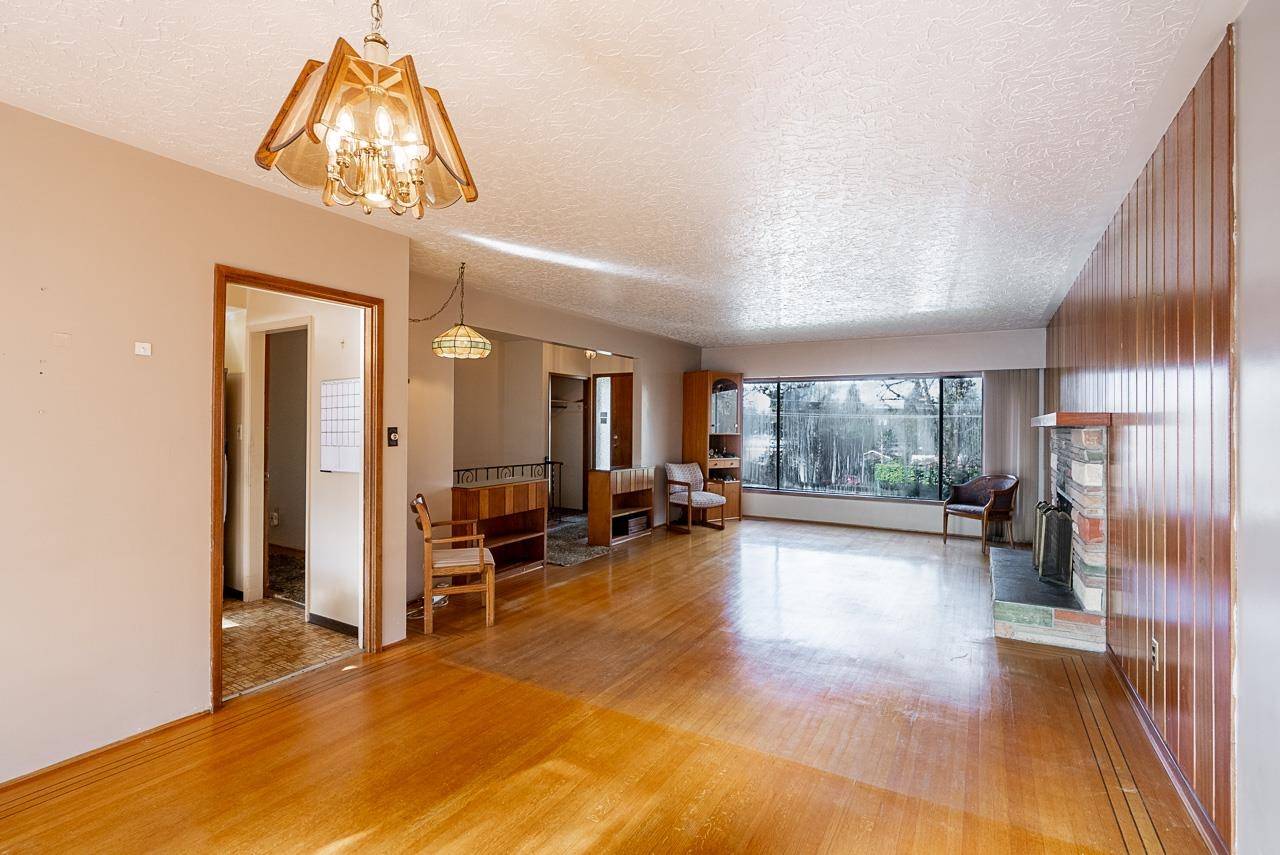 5240 East BLVD Vancouver, BC V6M 3V1