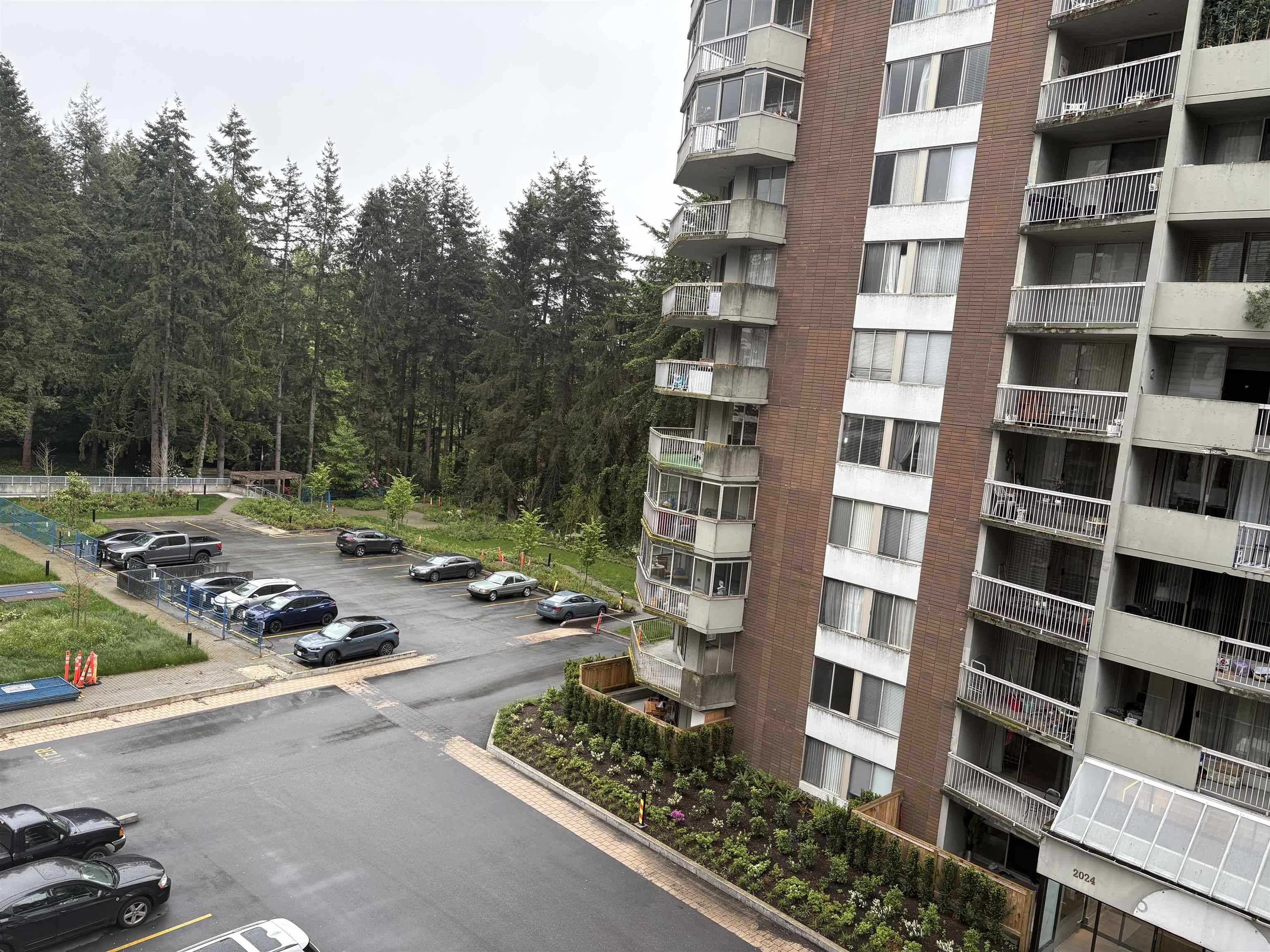 North Vancouver, BC V7P 3G3,2020 Fullerton AVE #508