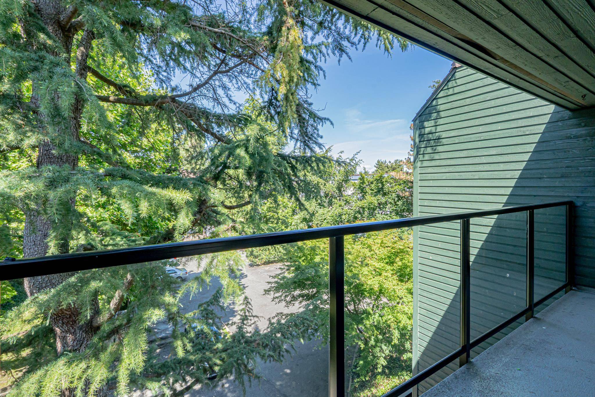 8591 Westminster HWY #322 Richmond, BC V6X 3E2