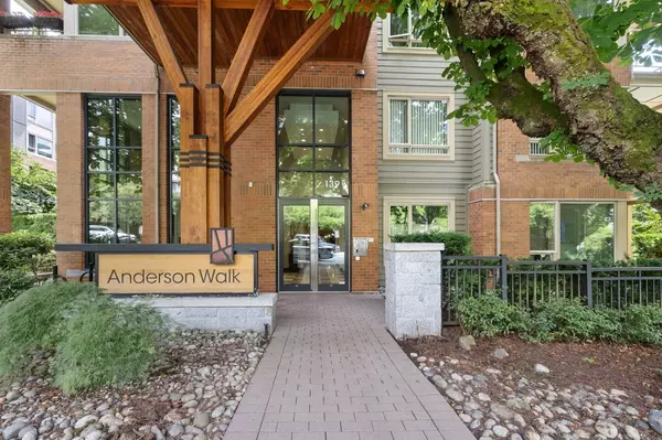 North Vancouver, BC V7M 0B5,139 W 22nd ST #304