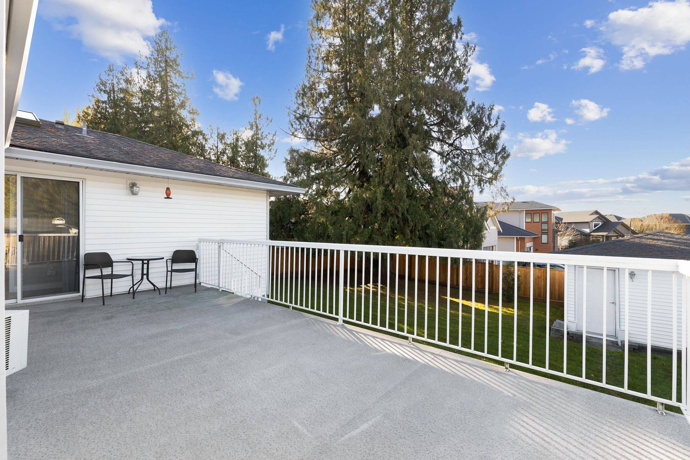 Maple Ridge, BC V2X 4T3,12437 202 ST