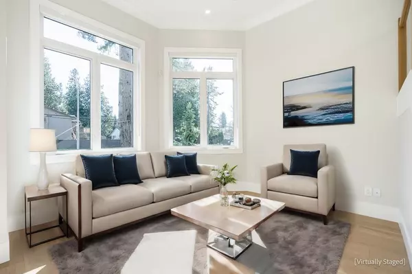 Surrey, BC V4A 2K5,12719 25 AVE