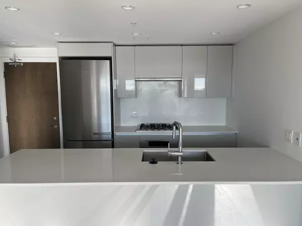 Richmond, BC V6X 1B7,5788 Gilbert RD #1807