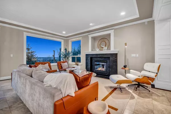Coquitlam, BC V3E 3B1,3126 Silverthrone DR