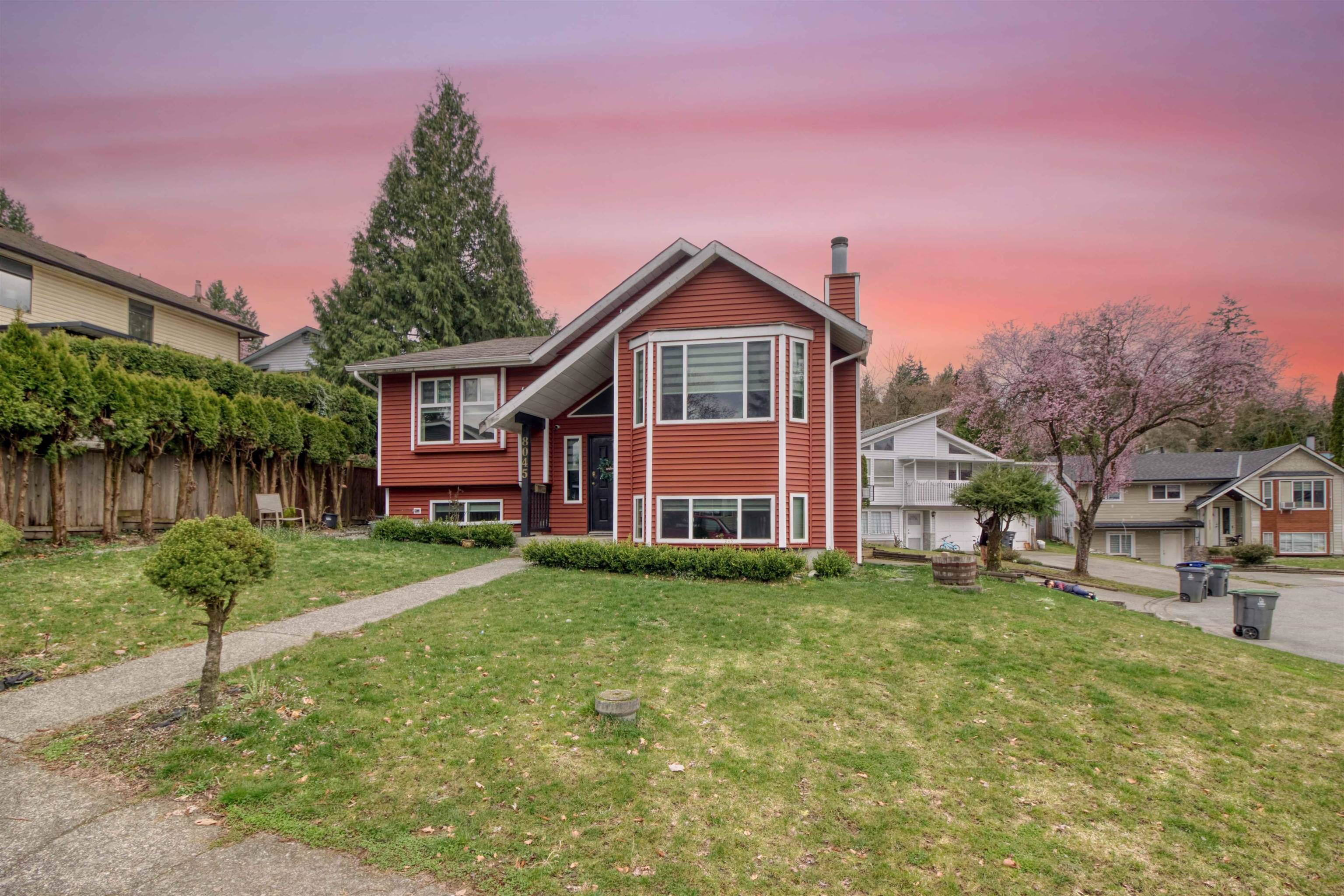Surrey, BC V3W 9B3,8045 138 ST