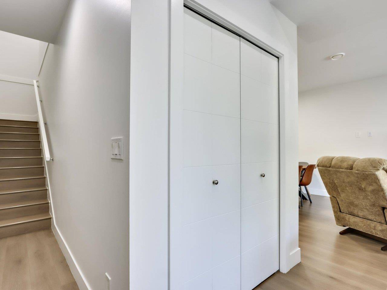 906 Quadling AVE #103 Coquitlam, BC V3K 2A5