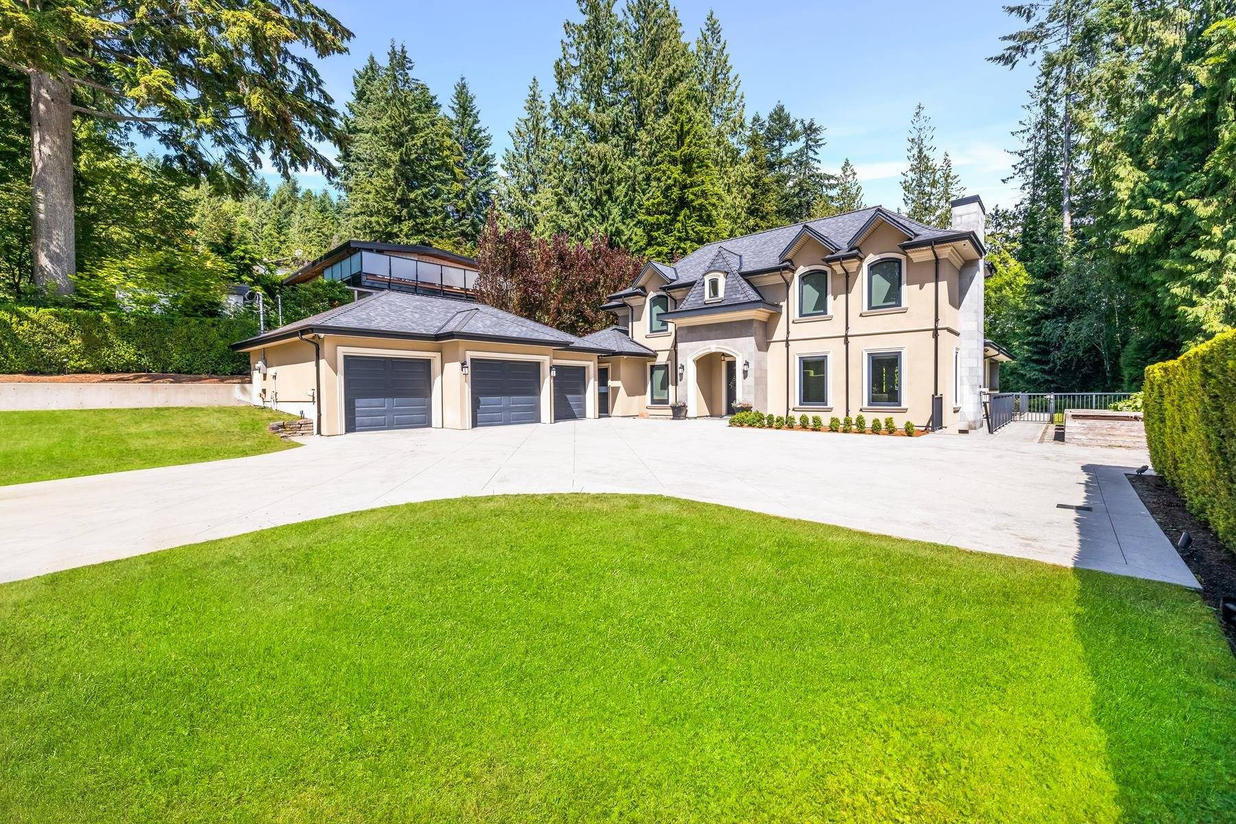3850 St. Marys AVE, North Vancouver, BC V7N 1Y1