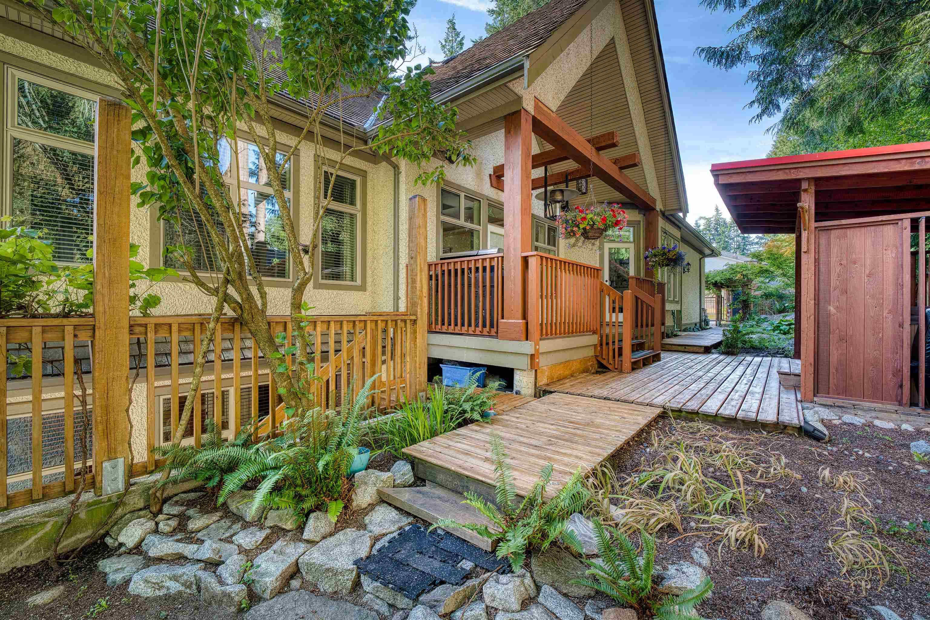 Surrey, BC V4A 0A6,1688 134b ST