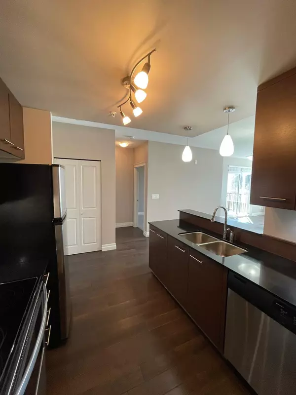 Port Coquitlam, BC V3C 1Y7,2343 Atkins AVE #310