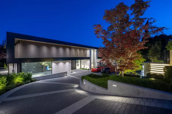 West Vancouver, BC V7S 1R6,690 Knockmaroon RD