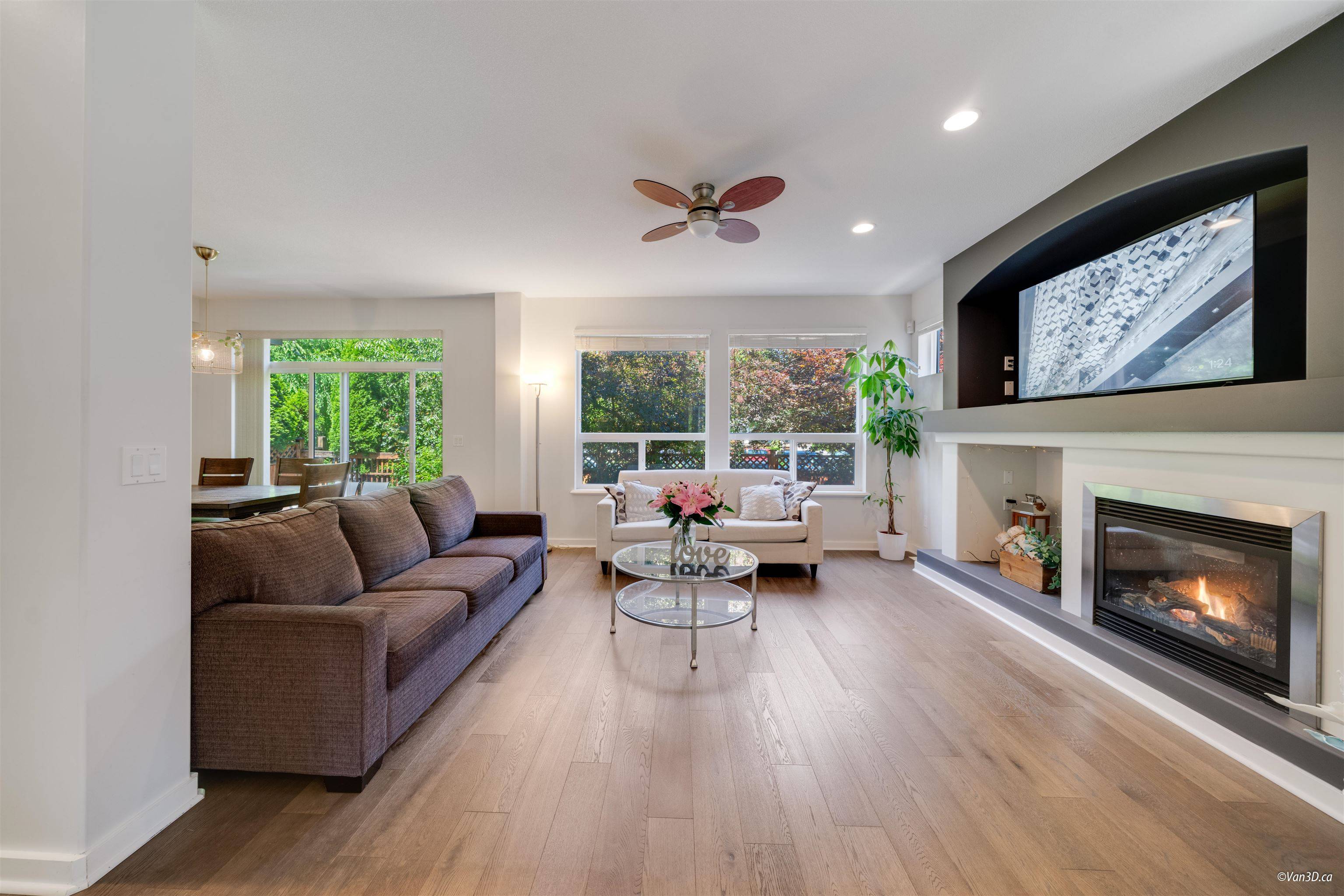 Langley, BC V2Y 0B5,21143 82a AVE
