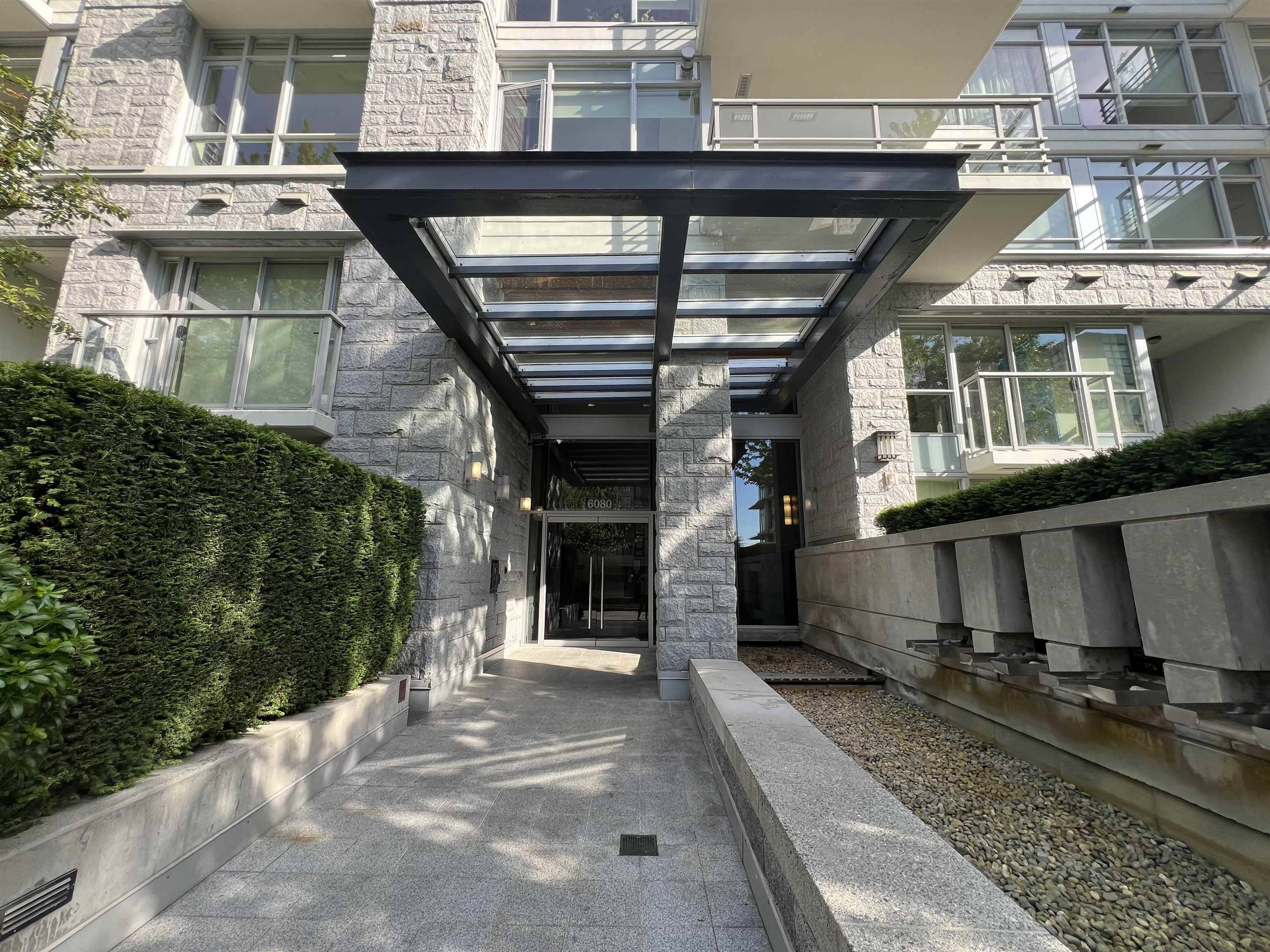 Vancouver, BC V6T 0A4,6080 Iona DR #201