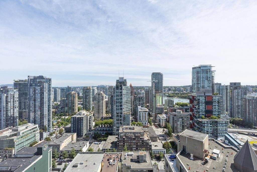 1283 Howe ST #3005, Vancouver, BC V6Z 0E3