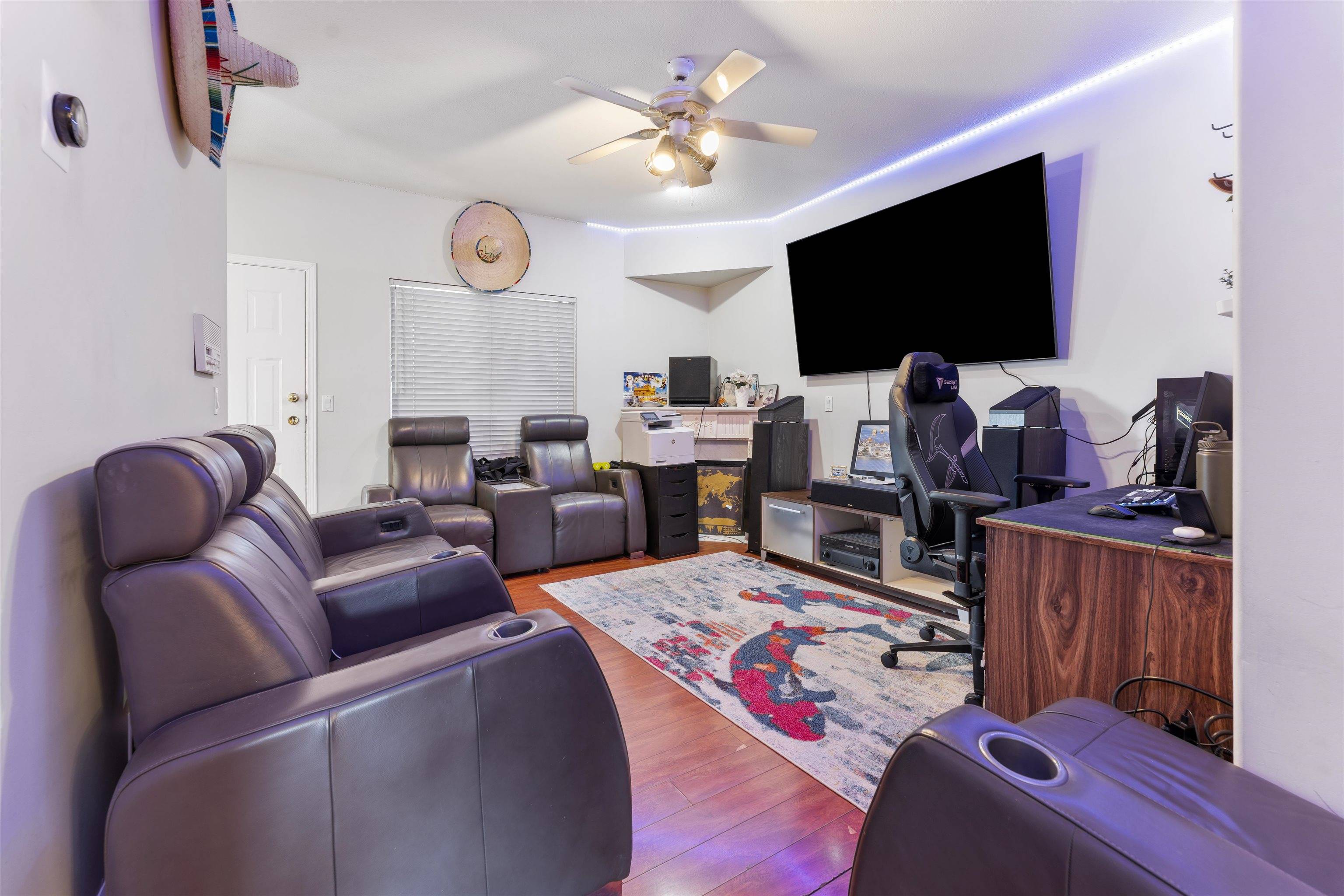 12246 64a AVE Surrey, BC V3W 3R8