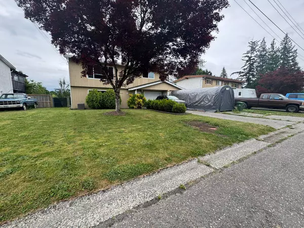 9324 James ST, Chilliwack, BC V2P 6G9