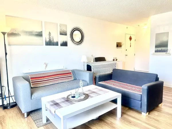 Richmond, BC V7C 3M6,7180 Lindsay RD #206