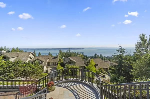 West Vancouver, BC V7S 0A3,2523 Marr Creek CT