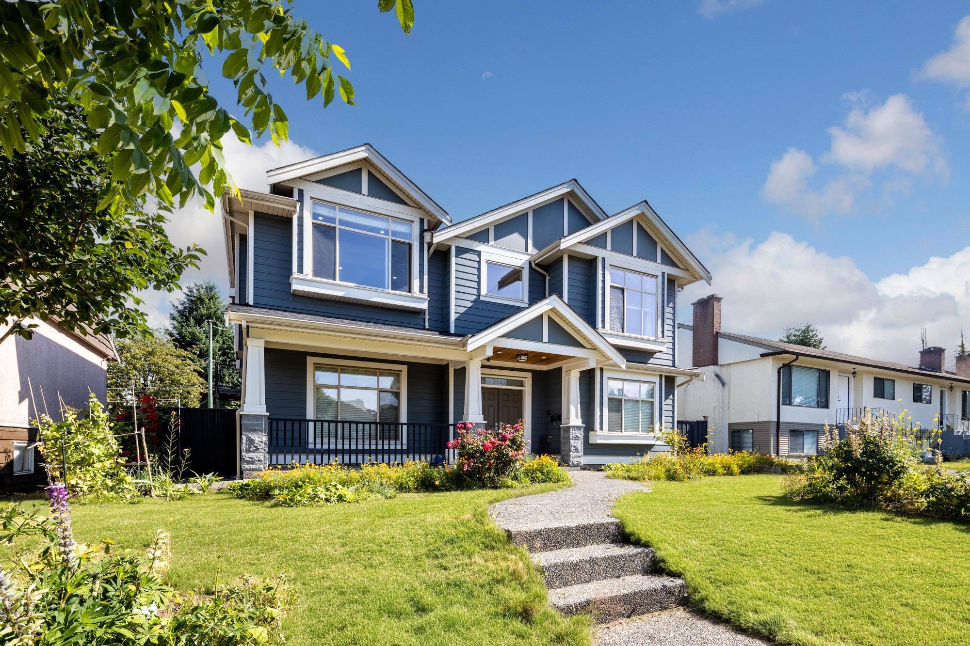 Burnaby, BC V5E 1R3,7143 Mcbride ST