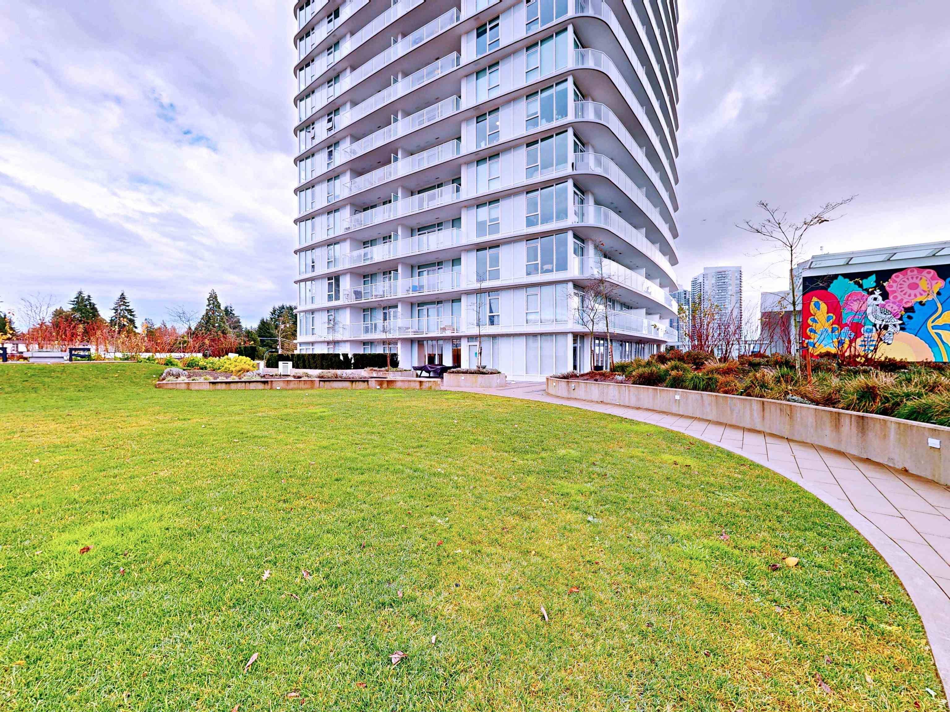 Surrey, BC V3T 0S2,13685 102 AVE #2708
