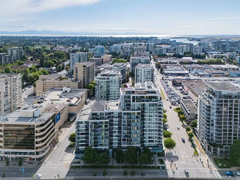 7988 Ackroyd RD #1312, Richmond, BC V6X 0K6