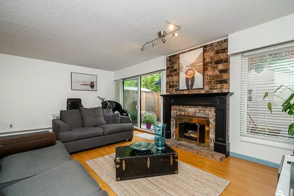 Surrey, BC V3W 6G4,7486 138 ST #166