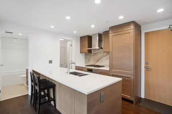 Vancouver, BC V6S 0L5,5629 Birney AVE #1604