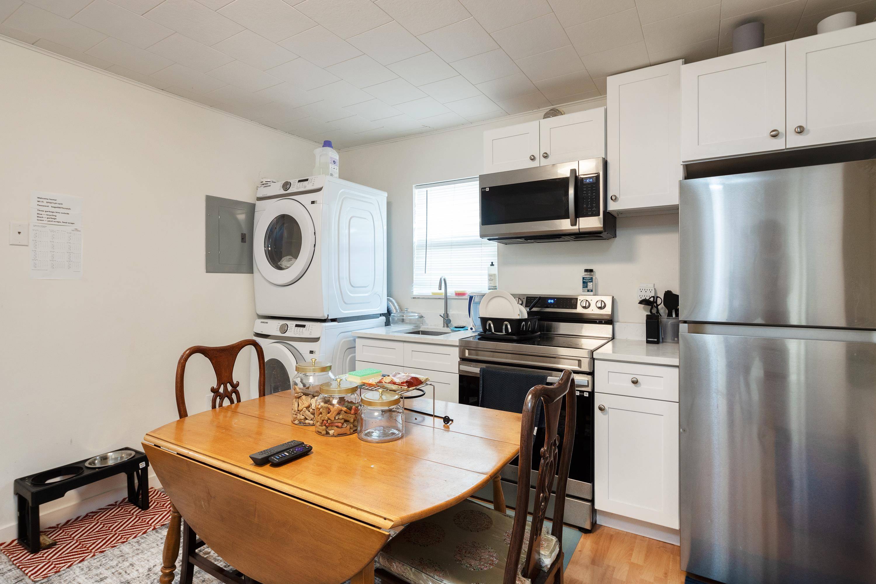 Squamish, BC V8B 0A9,38047 Fourth AVE