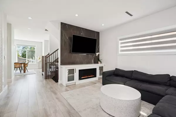 Coquitlam, BC V3B 2V5,3431 Victoria DR