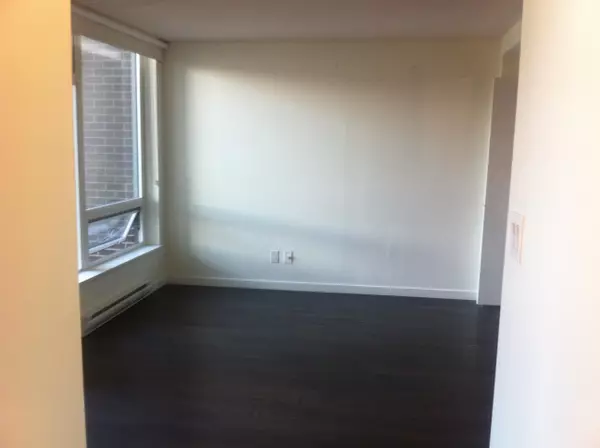 Vancouver, BC V5R 0E4,5665 Boundary RD #603