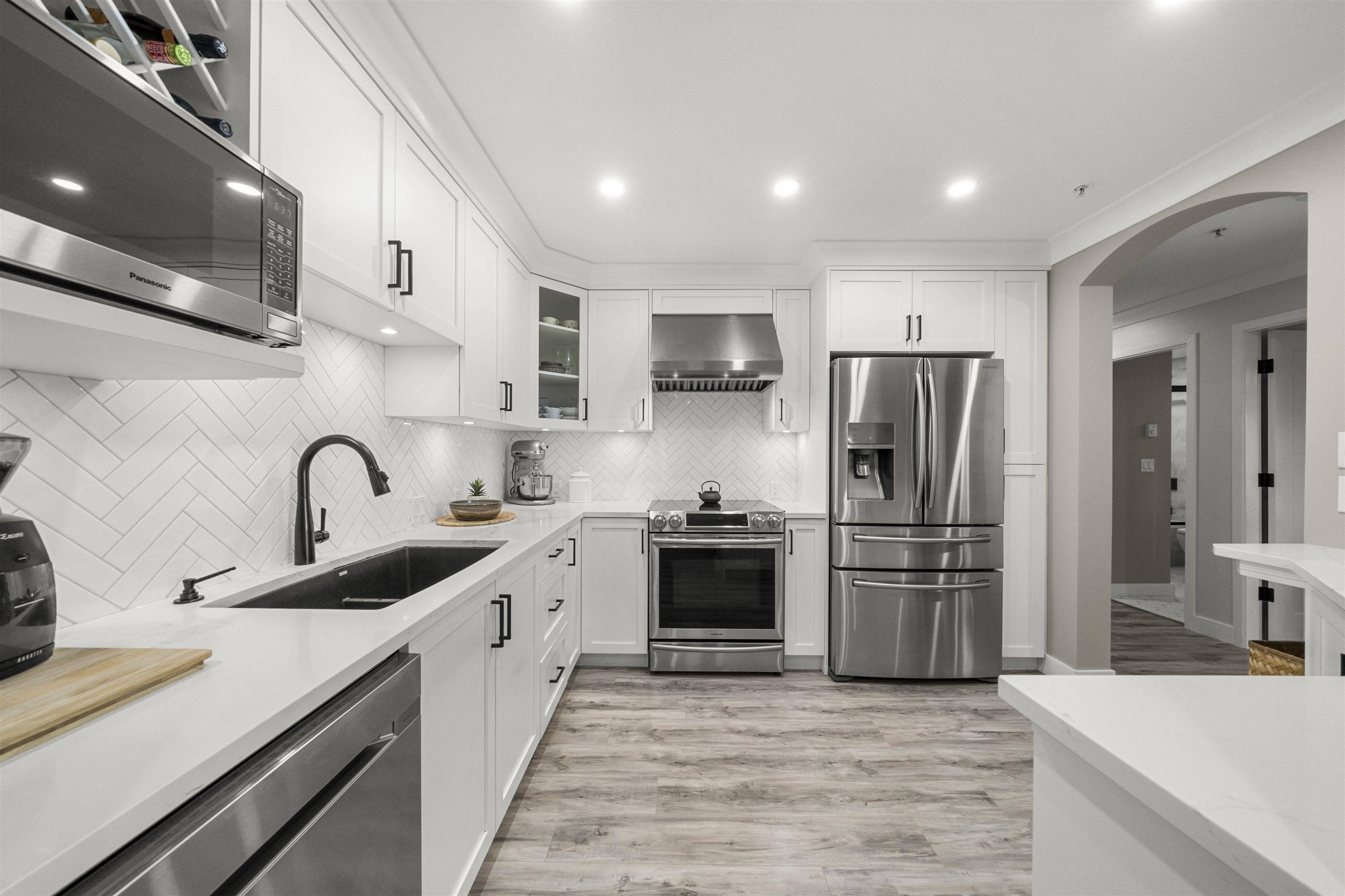 4770 52a ST #308, Delta, BC V4K 5B5