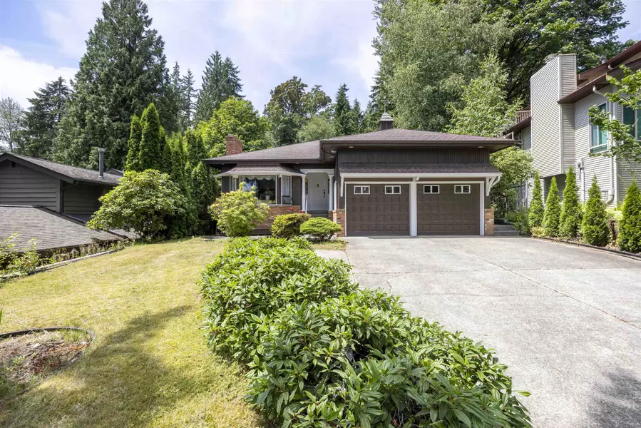 1308 Lansdowne DR, Coquitlam, BC V3E 1K6