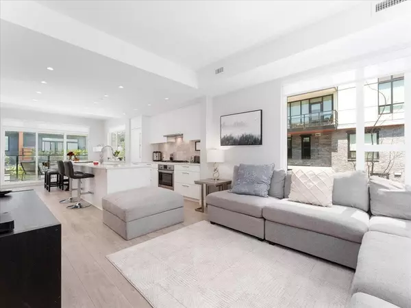 Vancouver, BC V6T 0E6,2728 Acadia RD #13