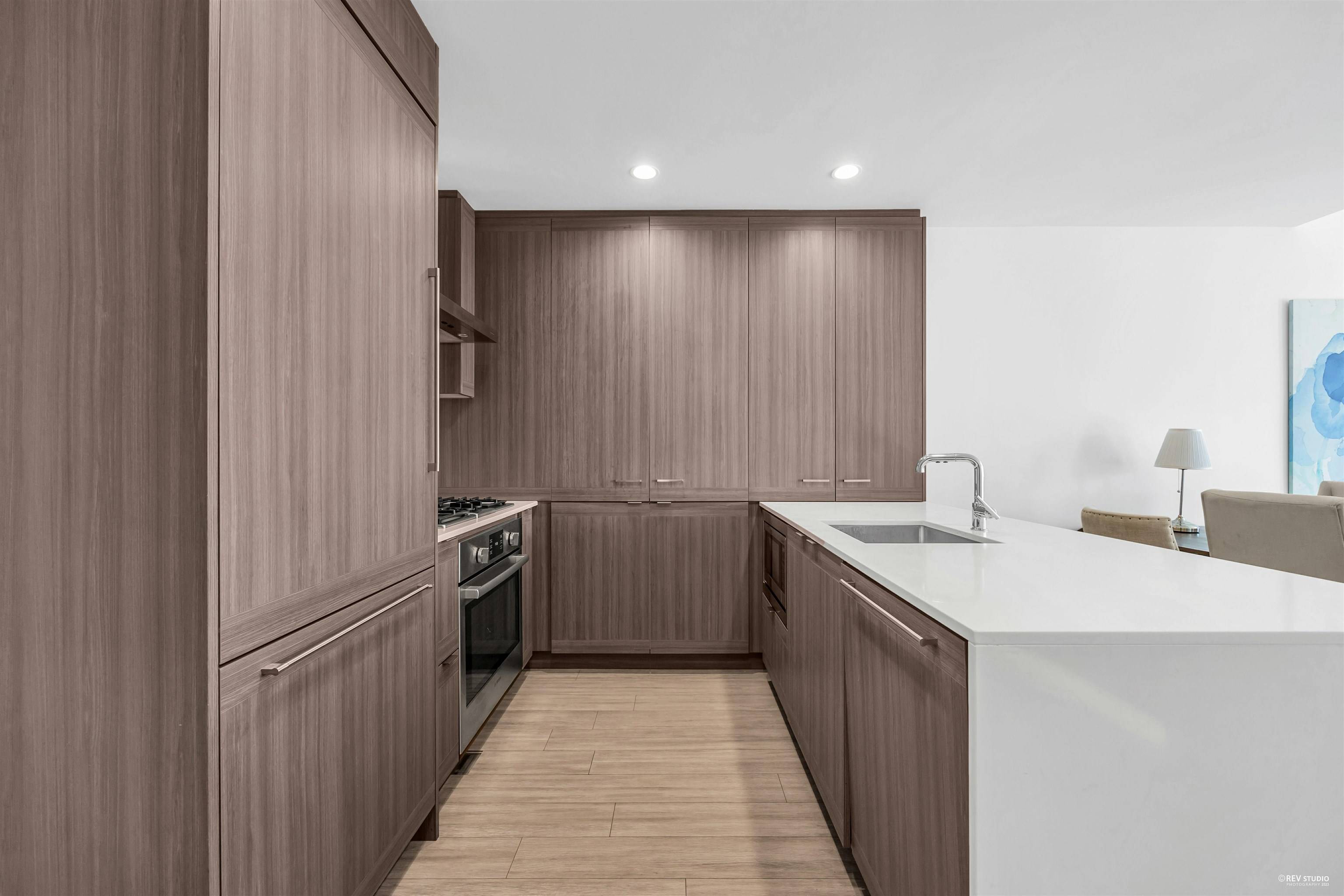 Burnaby, BC V5C 0M2,2351 Beta AVE #TH302
