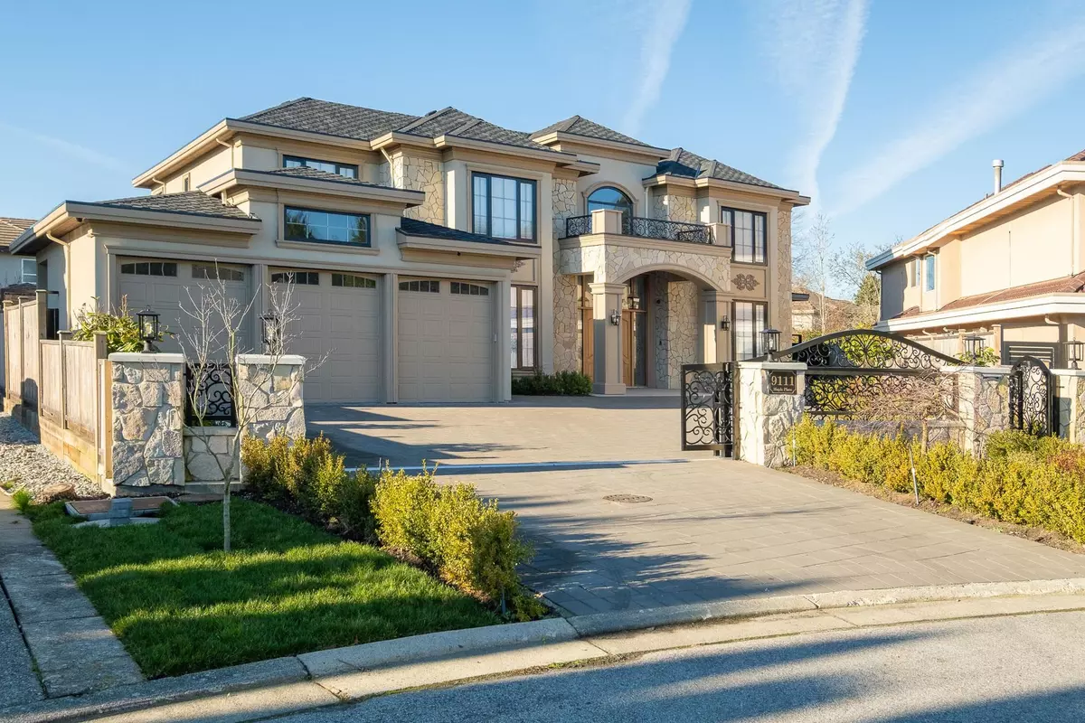 Richmond, BC V7E 1G8,9111 Maple PL