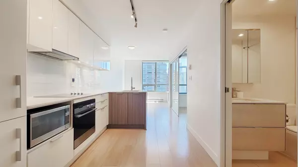 Vancouver, BC V6Z 0C5,1308 Hornby ST #1205