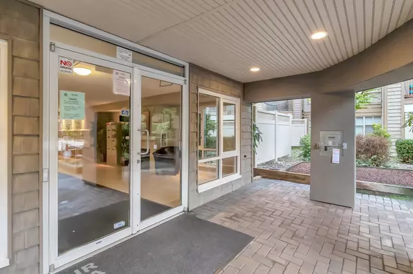 Maple Ridge, BC V2X 8W6,12248 224 ST #201