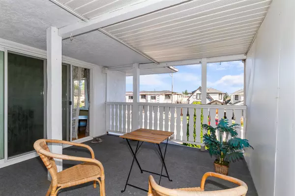 Coquitlam, BC V3K 5V6,645 Girard AVE
