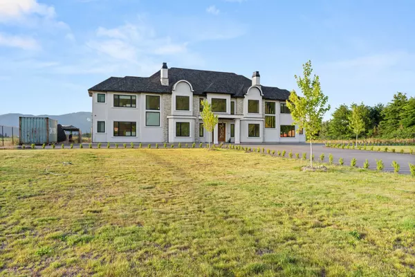 Abbotsford, BC V3G 1S6,39321 Blacklock RD