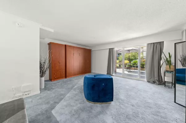 White Rock, BC V4B 3V4,1520 Blackwood ST #101