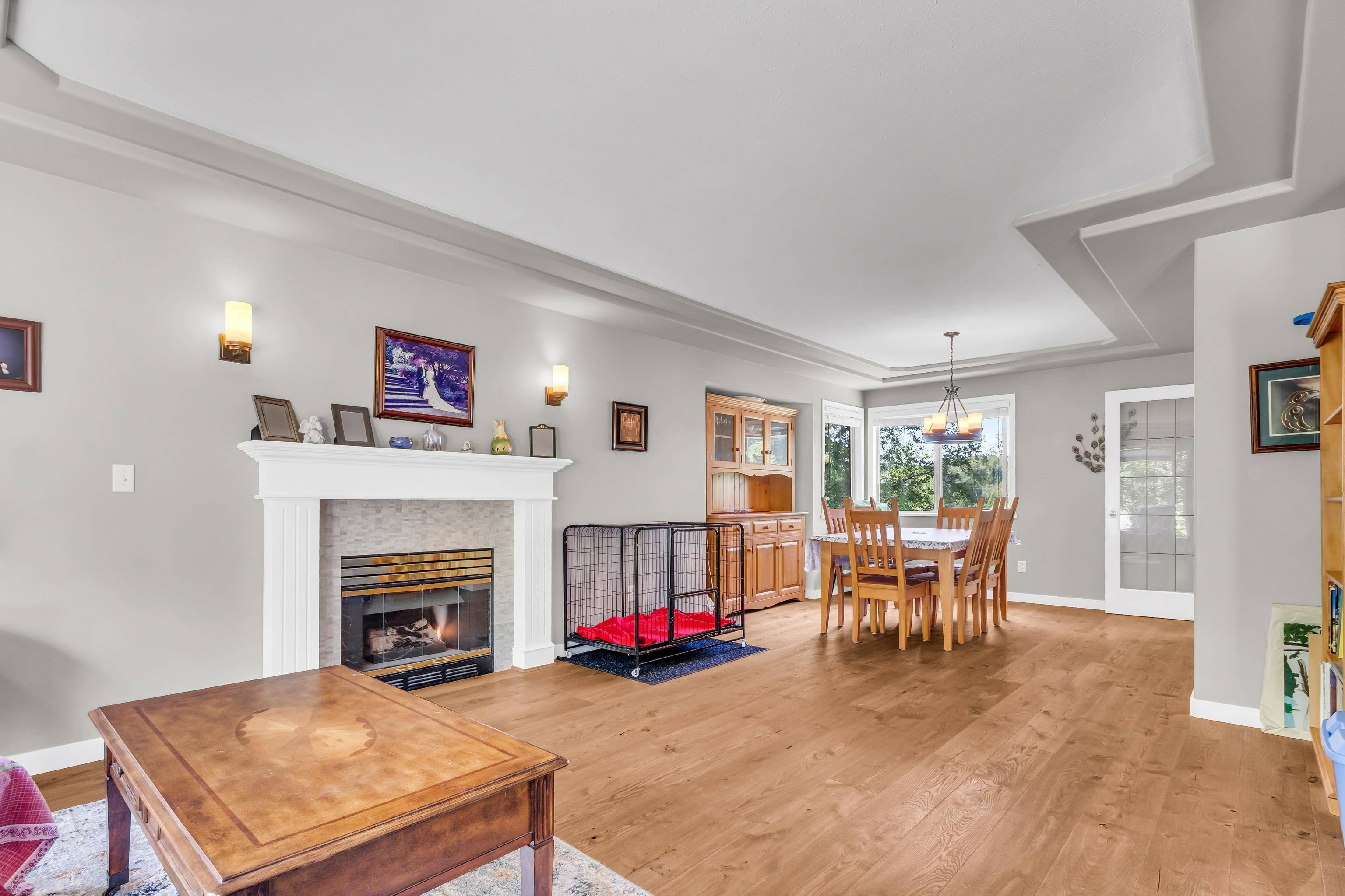 Maple Ridge, BC V2W 1B1,23547 108 AVE