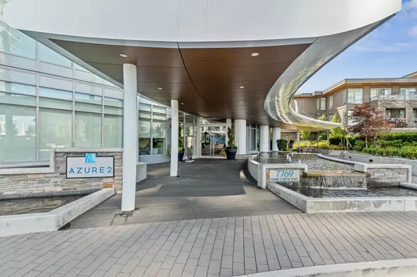 Burnaby, BC V3N 0J7,7769 Park CRES #101